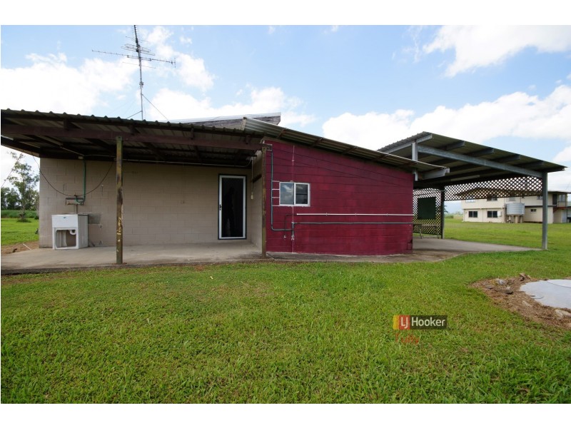 90 King Road, Murray Upper QLD 4854