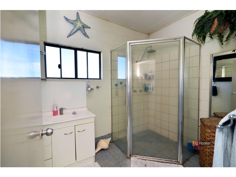 L3 Barretts Lagoon Road, Rockingham QLD 4854