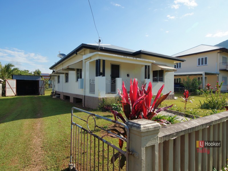 11 Thurles Street, Tully QLD 4854