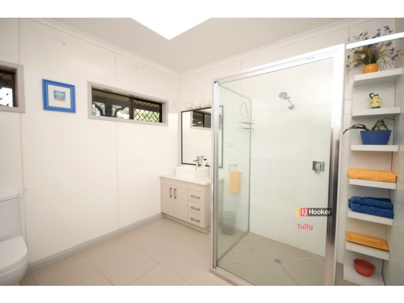 299 Bulgun Road, Bulgun QLD 4854