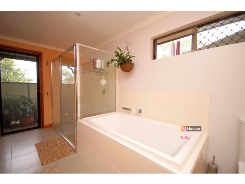 299 Bulgun Road, Bulgun QLD 4854