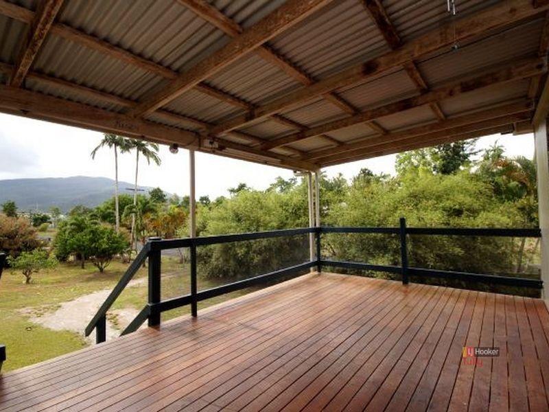 2 Murray Street, Tully QLD 4854