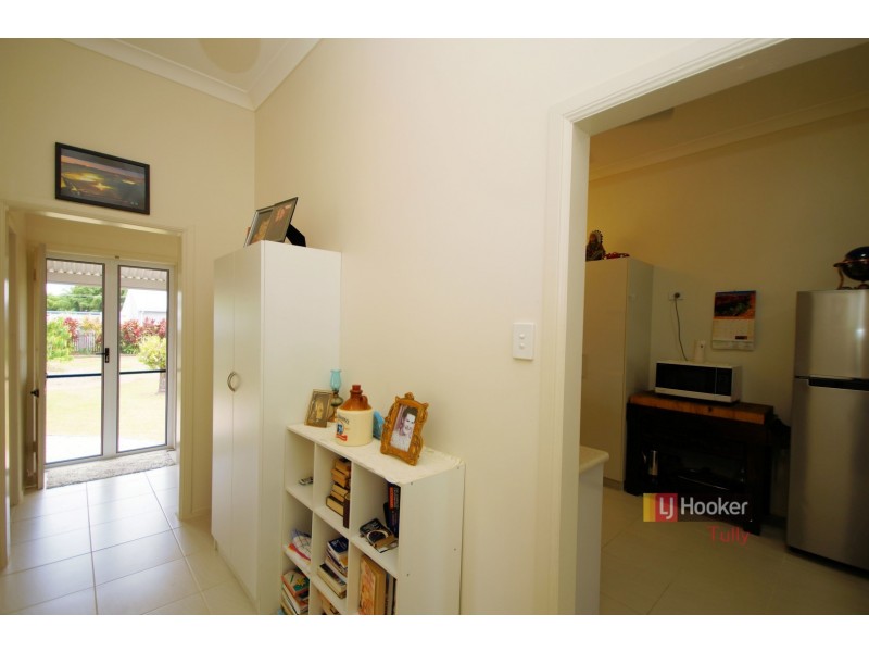 33 Wilson Street, El Arish QLD 4855