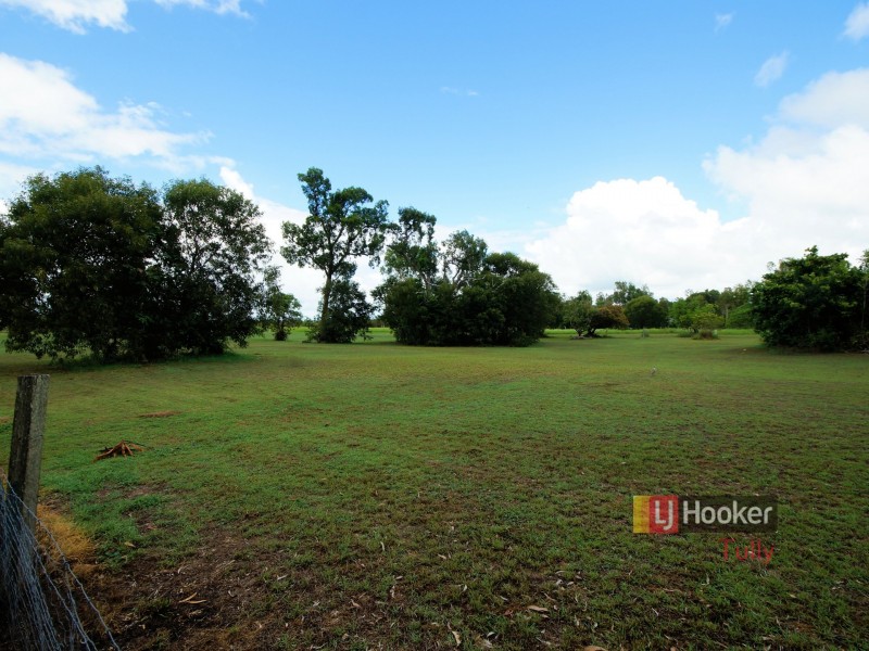 18 Vipiana Drive, Tully Heads QLD 4854