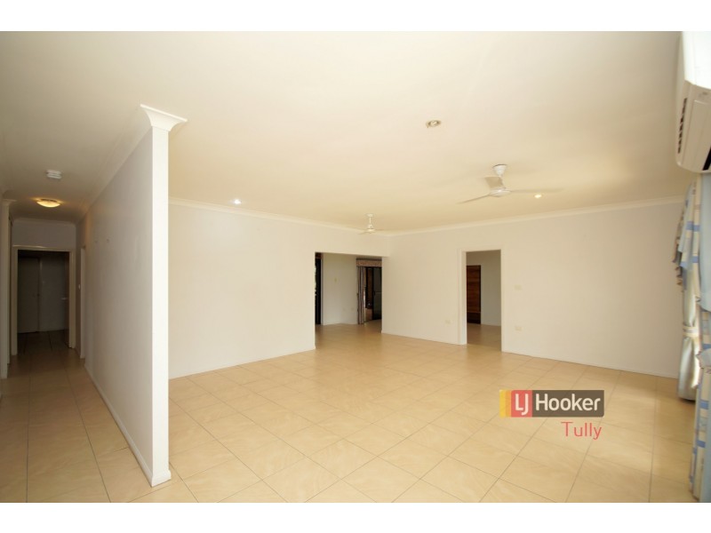 18 Vipiana Drive, Tully Heads QLD 4854