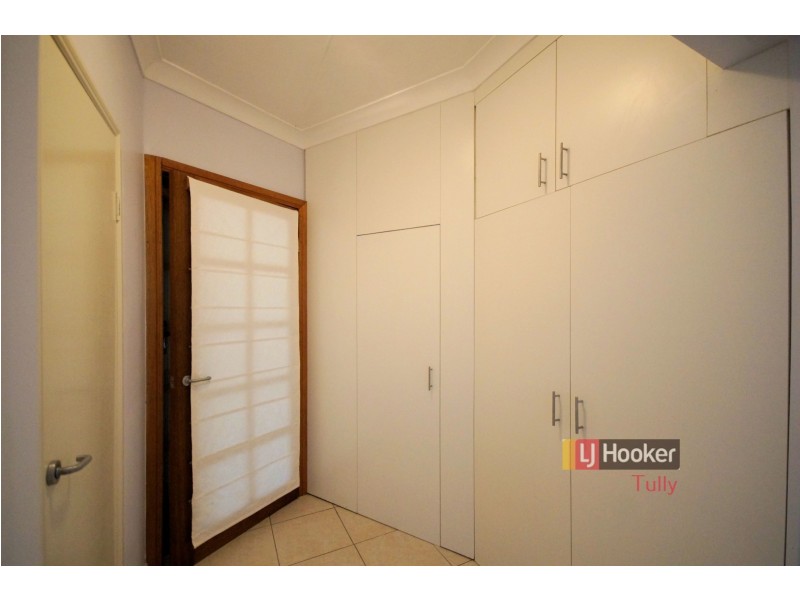 18 Vipiana Drive, Tully Heads QLD 4854