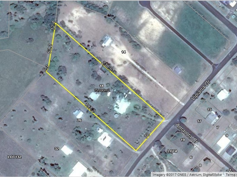 18 Vipiana Drive, Tully Heads QLD 4854