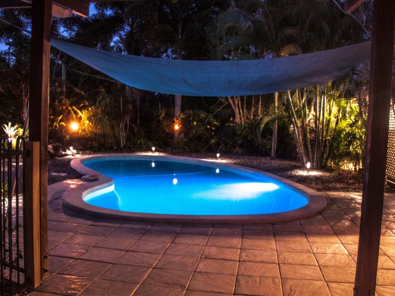 18 Vipiana Drive, Tully Heads QLD 4854