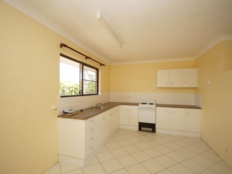 1/4 Melaleuca Drive, Tully Heads QLD 4854