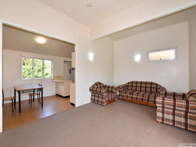 37 Bryant Street, Tully QLD 4854