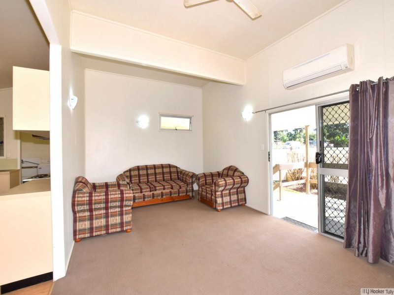 37 Bryant Street, Tully QLD 4854