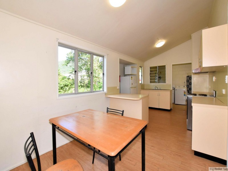 37 Bryant Street, Tully QLD 4854