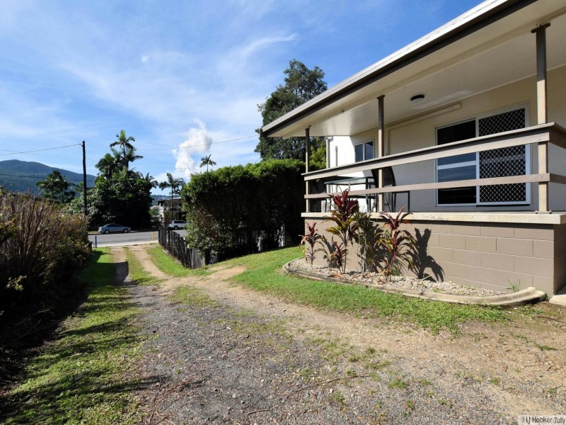 37 Bryant Street, Tully QLD 4854