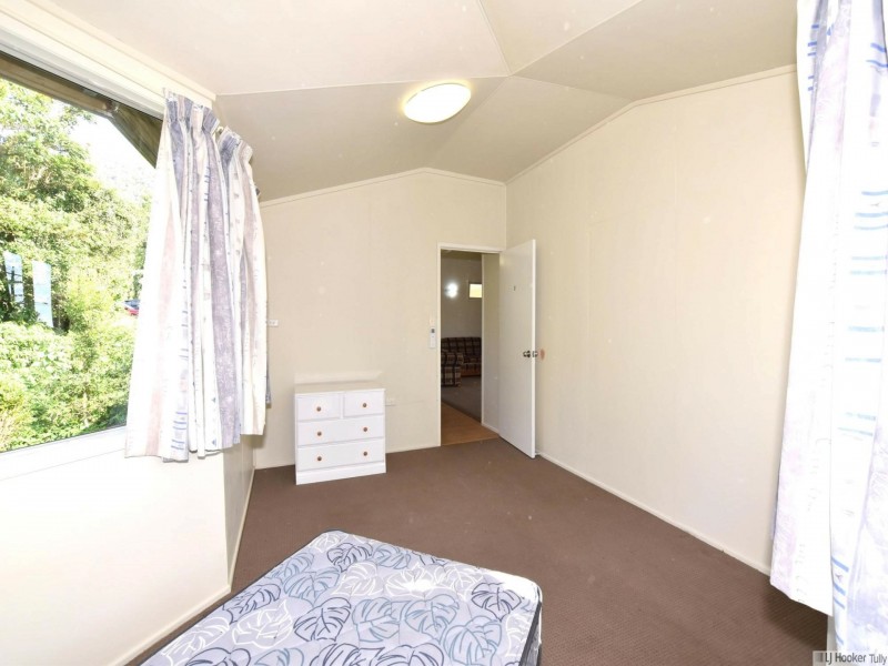 37 Bryant Street, Tully QLD 4854