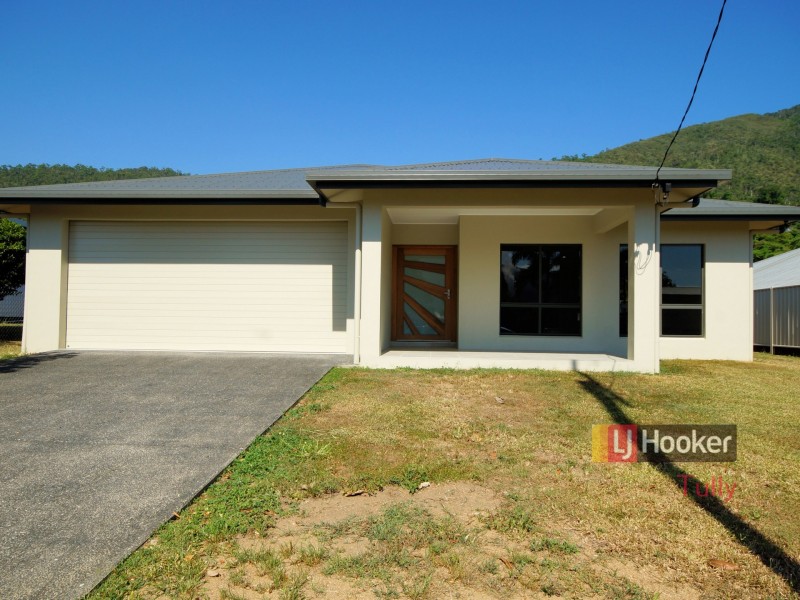 2 Graham Street, Tully QLD 4854