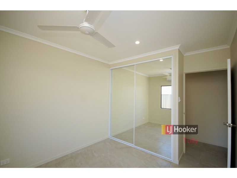 2 Graham Street, Tully QLD 4854