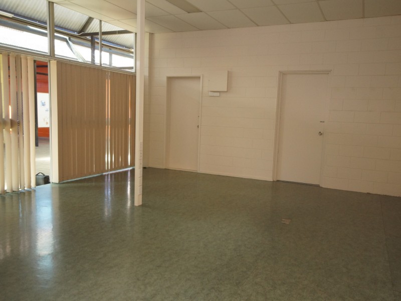 3 18 Butler Street, Tully QLD 4854