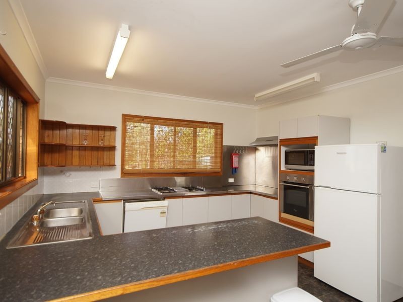 5 McKinnon Road, Murray Upper QLD 4854