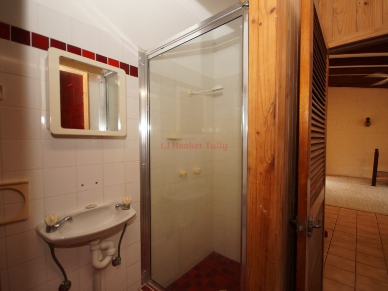 1 Hielscher Street, Tully QLD 4854