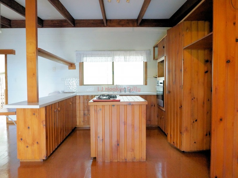 1 Hielscher Street, Tully QLD 4854