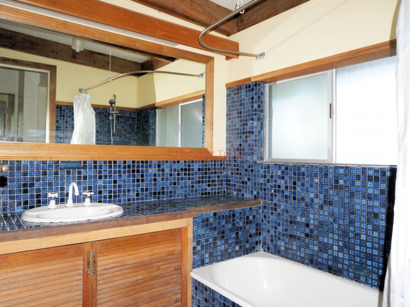 1 Hielscher Street, Tully QLD 4854