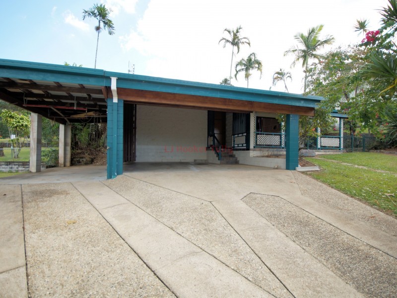 1 Hielscher Street, Tully QLD 4854