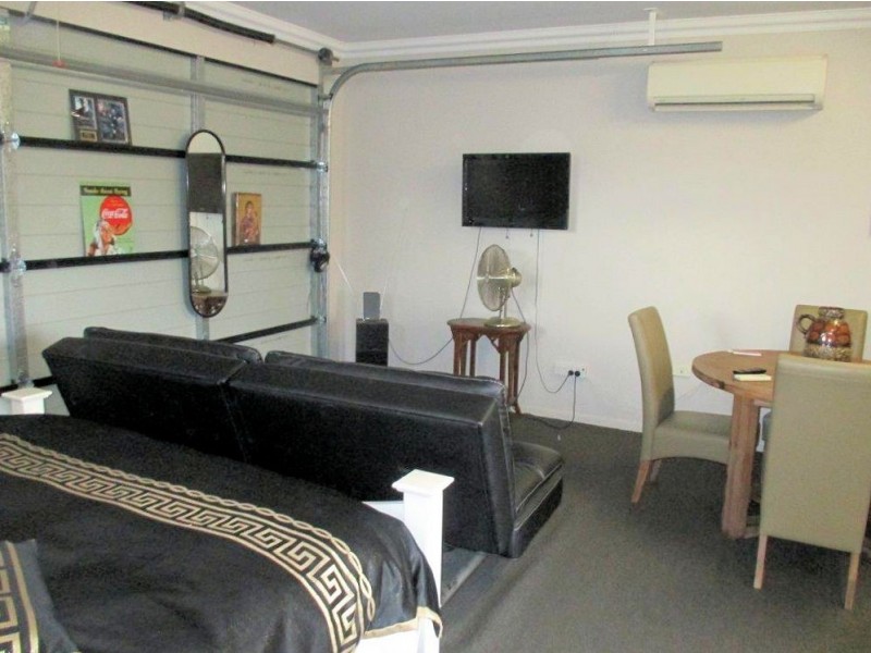 21 Wattlebird Avenue, Kelso QLD 4815