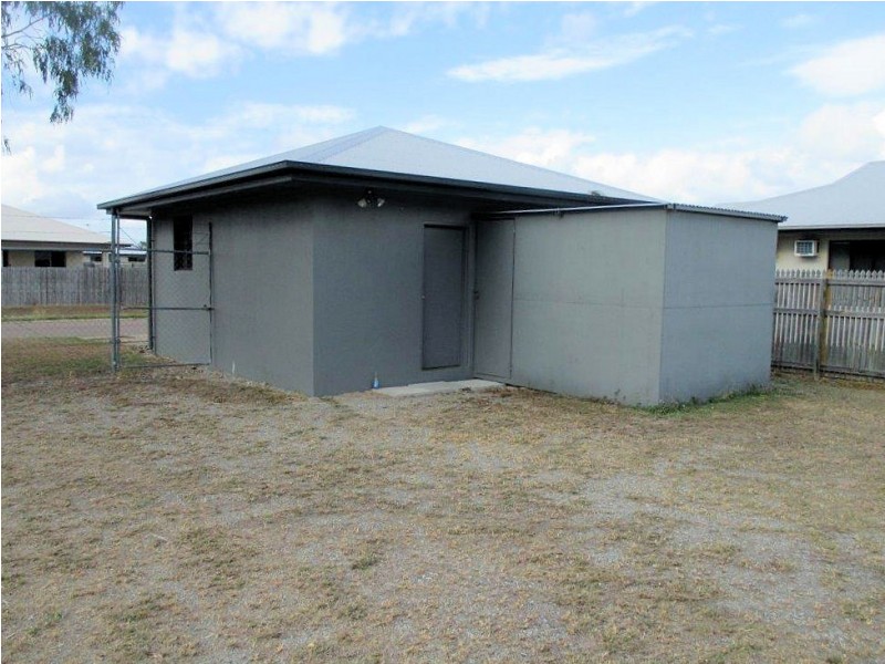 21 Wattlebird Avenue, Kelso QLD 4815