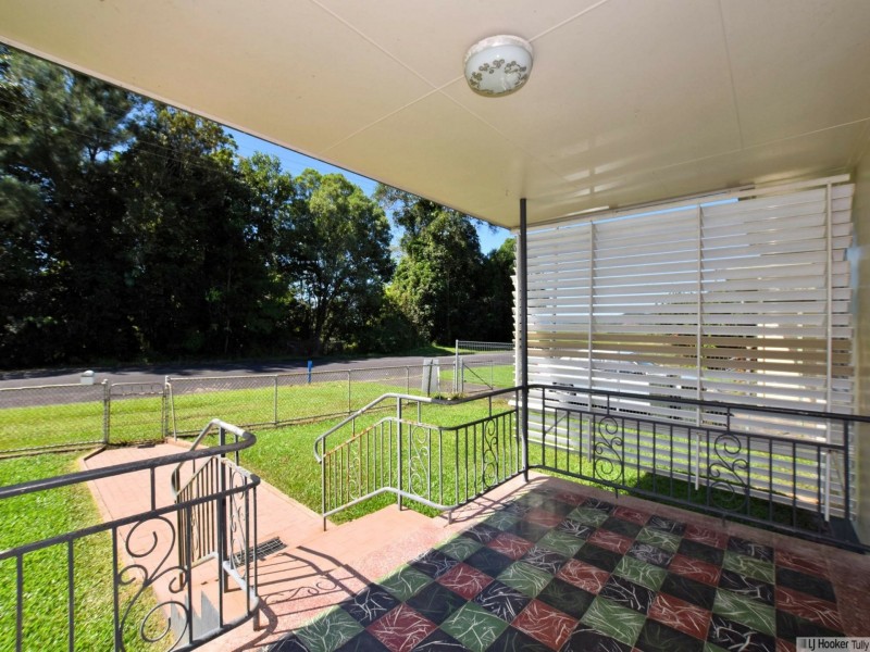5 Vaughan Street, Tully QLD 4854