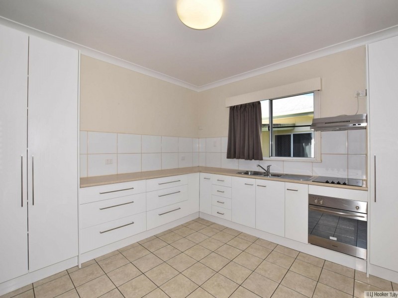 5 Vaughan Street, Tully QLD 4854