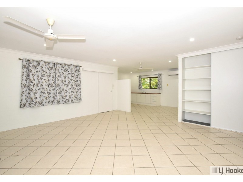 Unit 2/6 Melaleuca Drive, Tully Heads QLD 4854