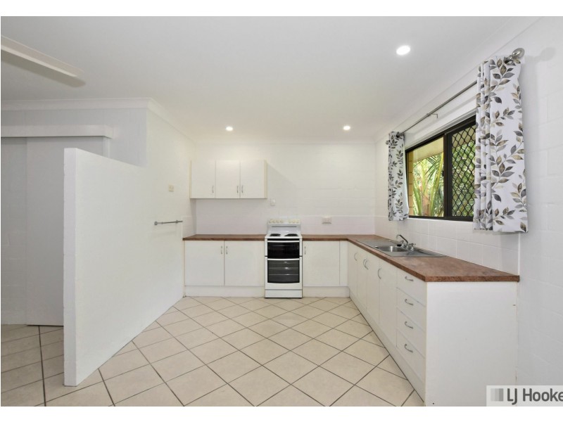 Unit 2/6 Melaleuca Drive, Tully Heads QLD 4854