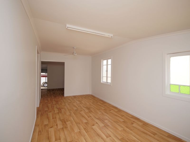 13 Webb Street, Tully QLD 4854