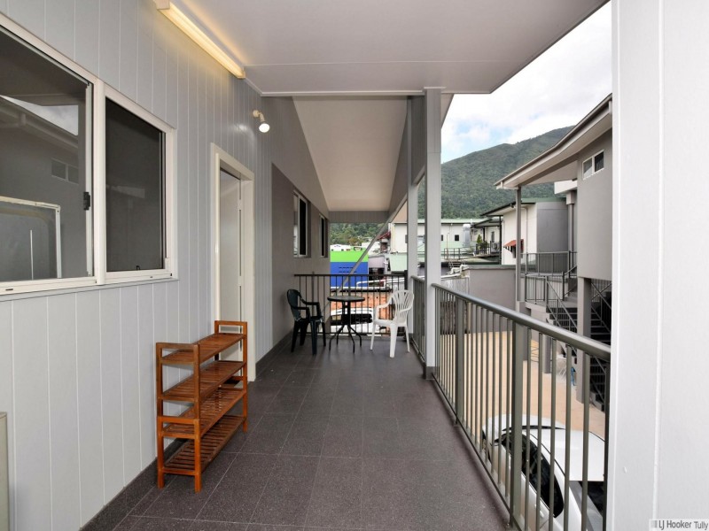 33 Butler Street, Tully QLD 4854