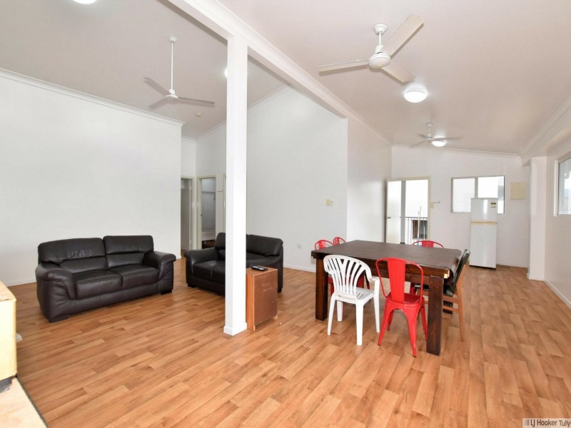 33 Butler Street, Tully QLD 4854