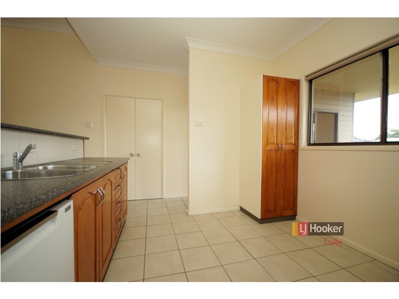 8 Sydney Smith Street, Kurrimine Beach QLD 4871