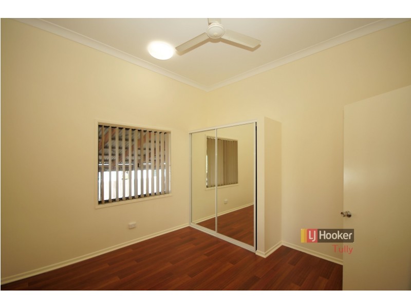8 Sydney Smith Street, Kurrimine Beach QLD 4871