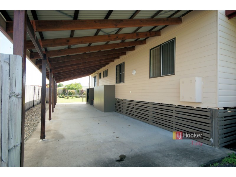 8 Sydney Smith Street, Kurrimine Beach QLD 4871