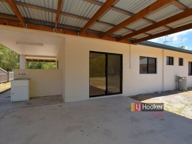 110 Tully Heads Road, Tully Heads QLD 4854