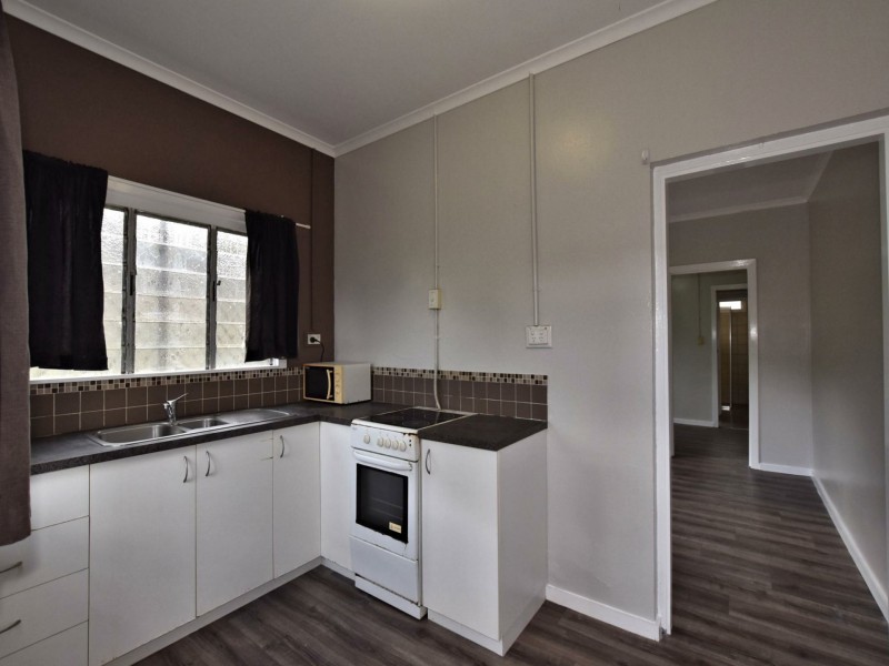 2/4 Campbell Street, Tully QLD 4854