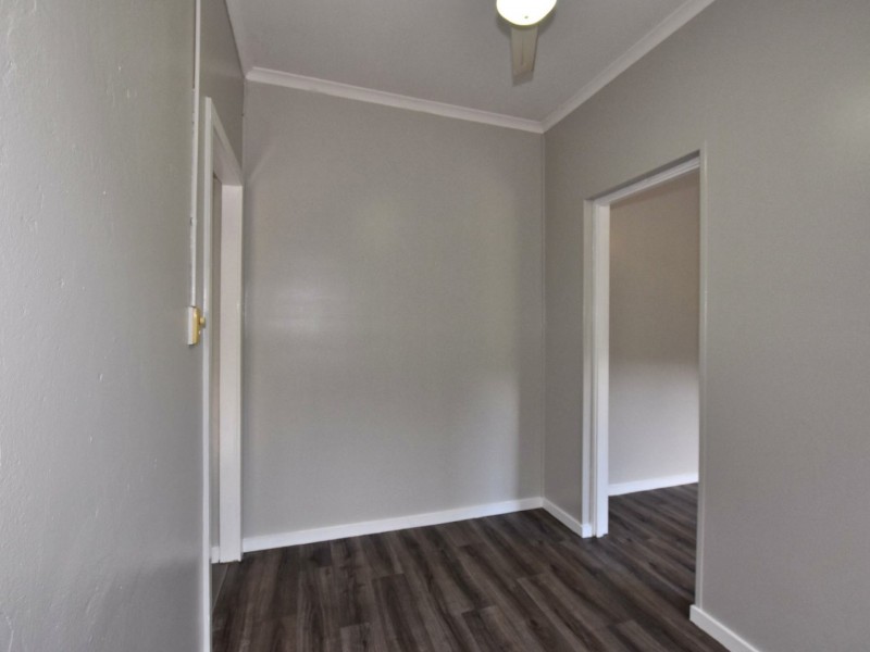 2/4 Campbell Street, Tully QLD 4854