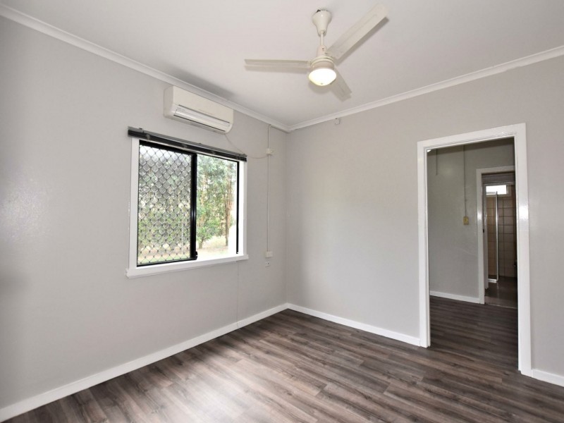 2/4 Campbell Street, Tully QLD 4854