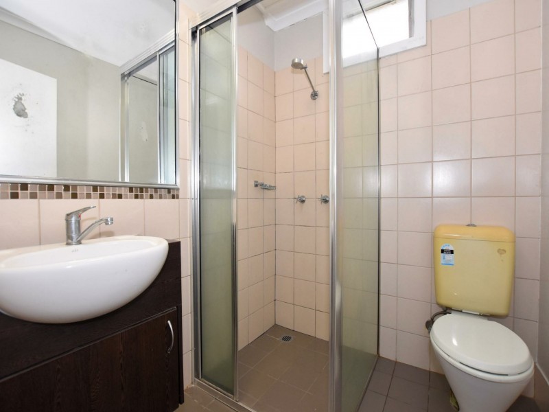 2/4 Campbell Street, Tully QLD 4854