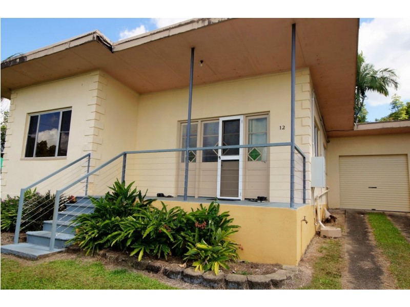 12 GEDDES, Tully QLD 4854