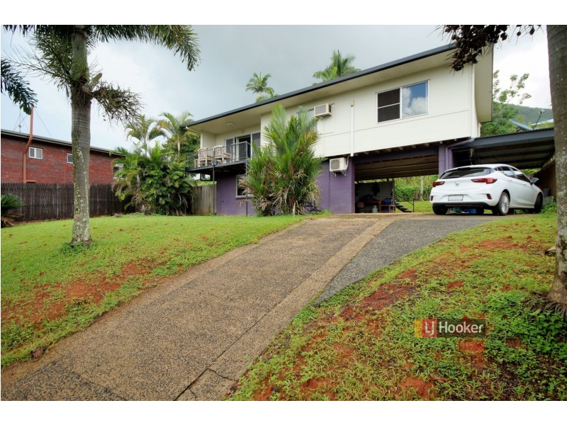13 Hielscher Street, Tully QLD 4854
