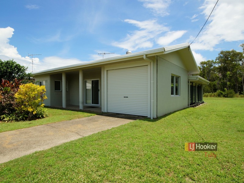 57 Taylor Street, Tully Heads QLD 4854