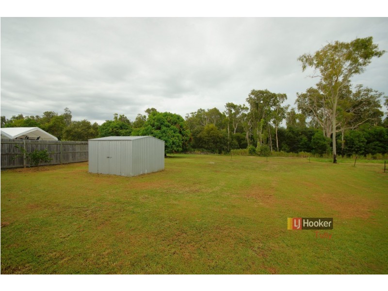 57 Taylor Street, Tully Heads QLD 4854