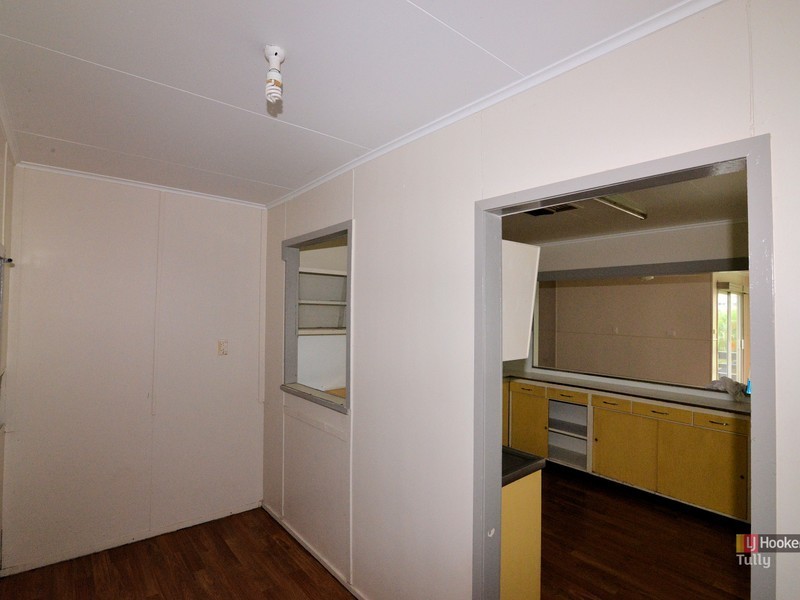 8 Bineham Street, Tully QLD 4854