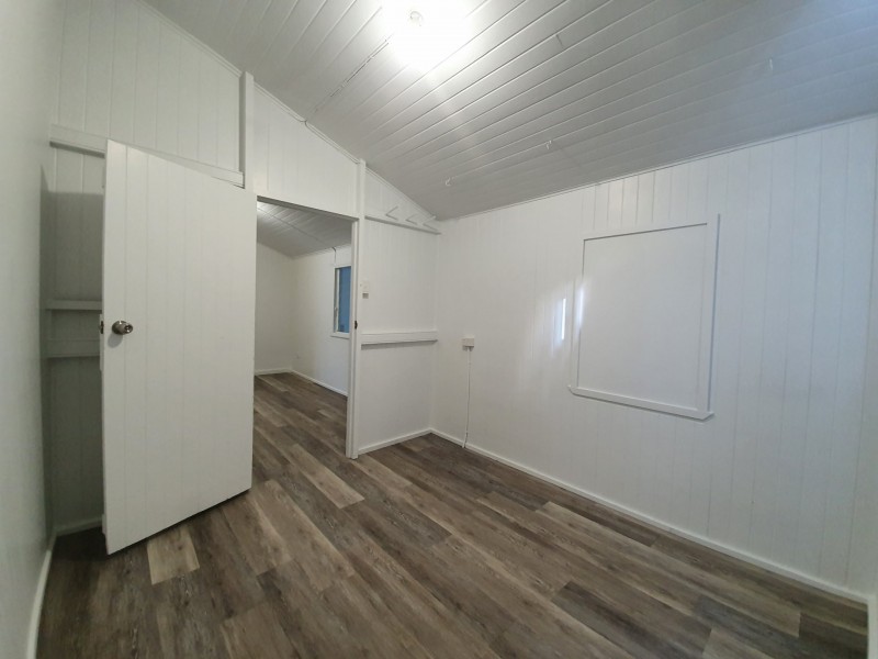 2 Parmeter Street, Tully QLD 4854