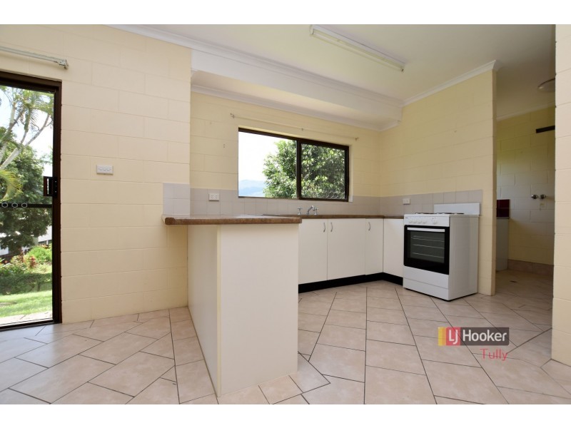 2 Hielscher St, Tully QLD 4854